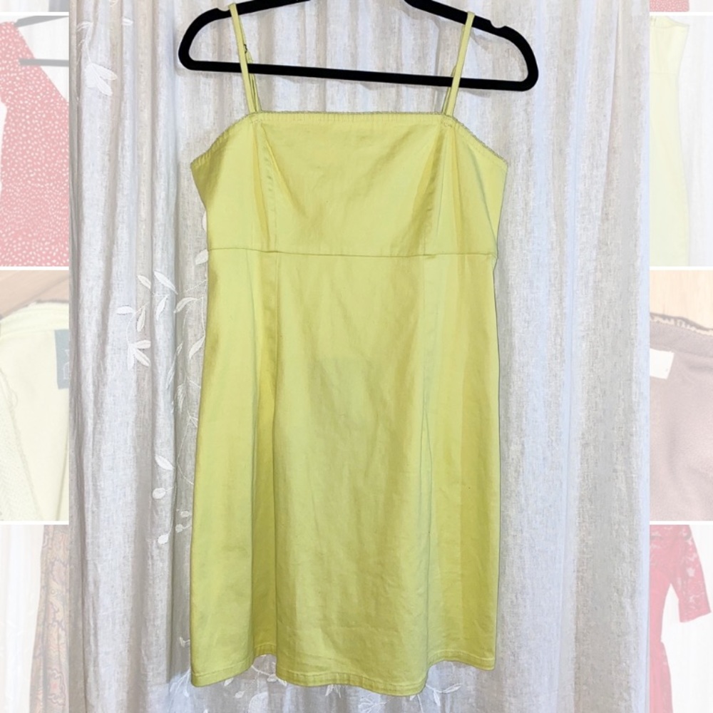 Green canvas dress